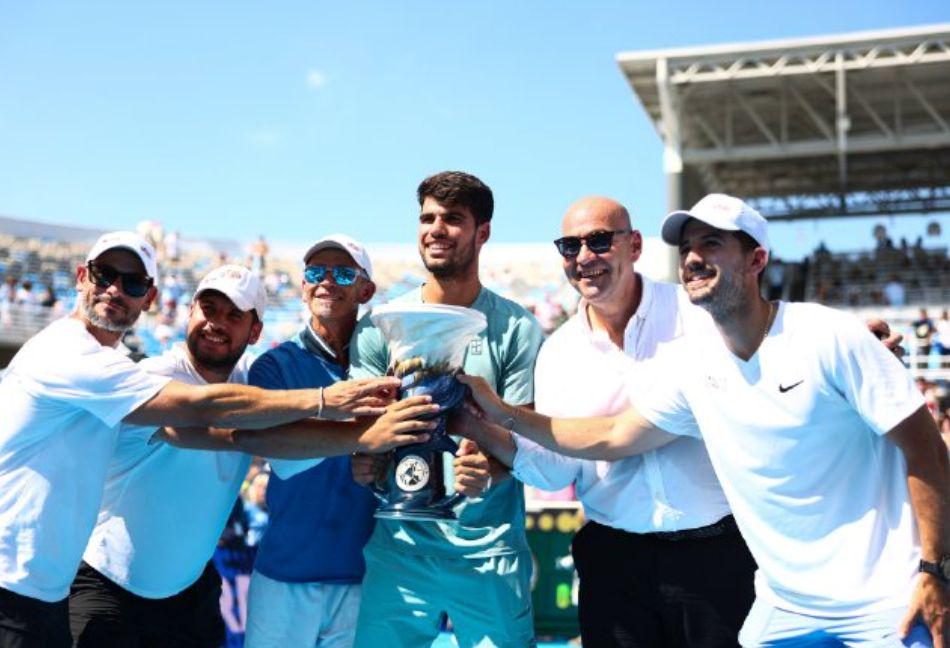 ue, 比辛纳多了, 第一局 ue, 比辛纳多了, 第一局