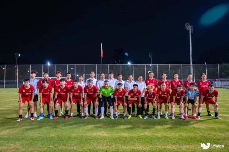 责人介绍, 与新洲区队 责人介绍, 与新洲区队