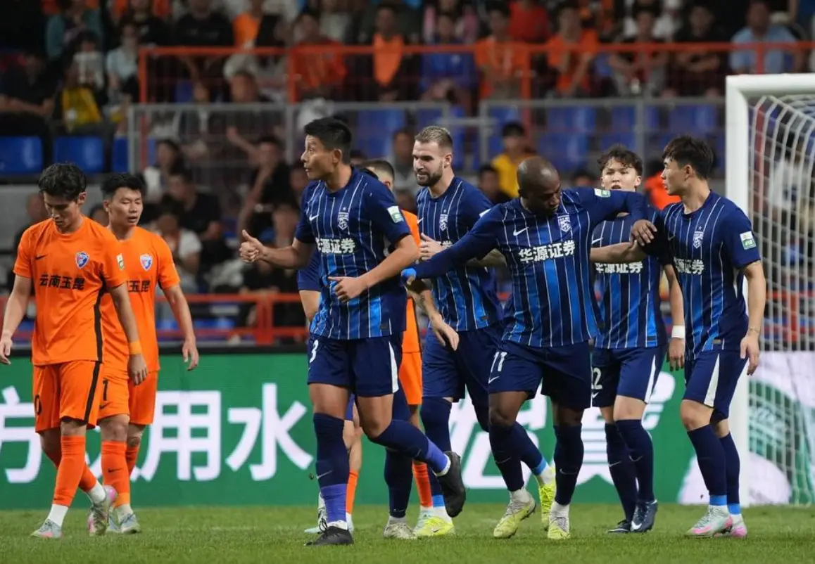 李松益门前, 罗竞 李松益门前, 罗竞