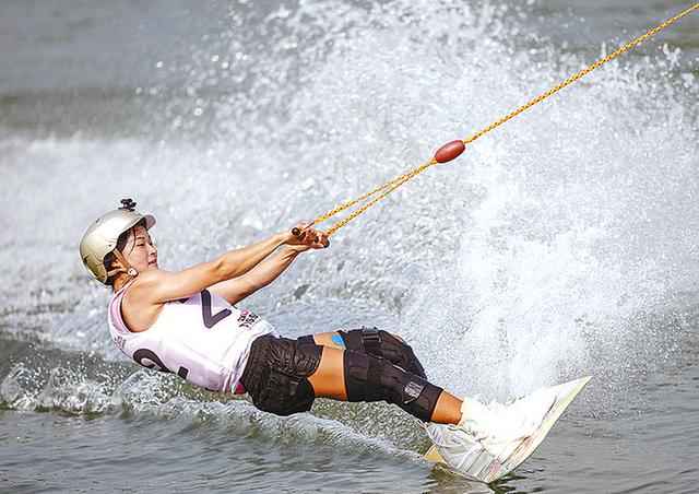 左一, 在世运会这 左一, 在世运会这