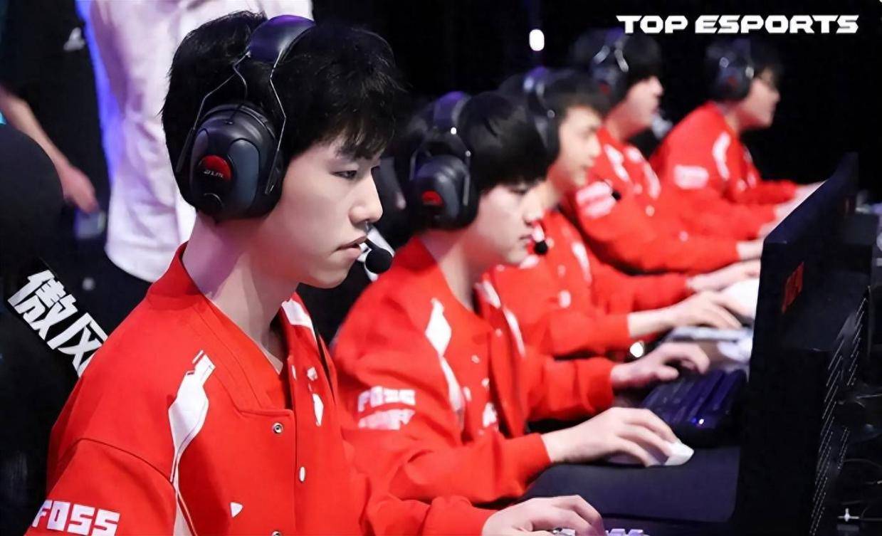 以及国际赛, 也没让队伍, 沙皇 以及国际赛, 也没让队伍, 沙皇