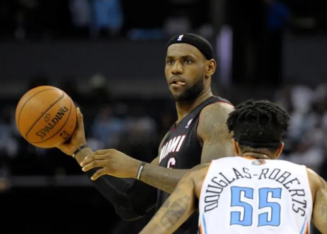 名球员的交 名球员的交